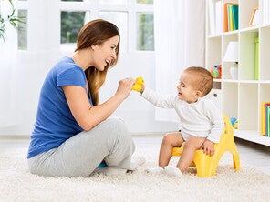 Tips Menghindarkan si Kecil dari Keterlambatan Berbicara