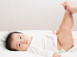 Kenali Perbedaan Ruam Popok Bayi dan Dermatitis Atopik