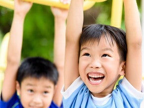 Nutrisi Penting untuk Mendukung Si Kecil Tumbuh Aktif