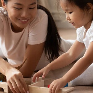 Mengapa Kepintaran Akal, Fisik, dan Sosial si Kecil Perlu Dikembangkan