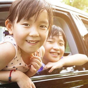 4 Tips Liburan Seru Anti-Sakit Bagi Si Kecil