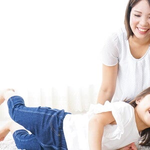 Stimulasi perkembangan motorik halus _ kasar bisa dilakukan dirumah