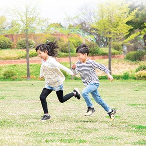 Menjalin pertemanan pada usia 5 tahun