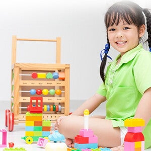 Mainan yang Baik untuk Si Kecil Sesuai Tahapan Umurnya