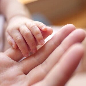 Mam Ini Panduan Merawat Bayi Prematur. Yuk, Simak!  